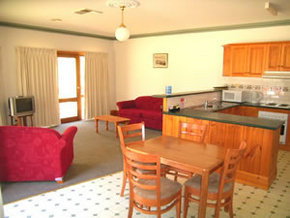 Campaspe Lodge - Geraldton Accommodation 1