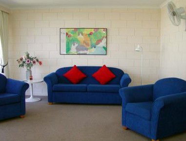 Penguin Mews - Geraldton Accommodation 1