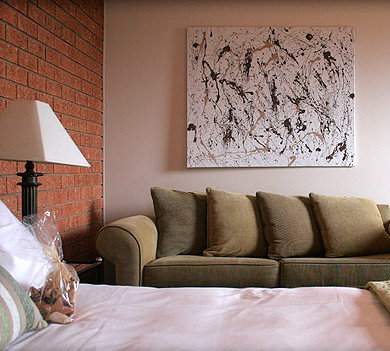 Central Springs Inn - Geraldton Accommodation 2