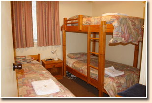 Snow View Holiday Units - Geraldton Accommodation 2