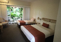 Mackays Mission Beach - Geraldton Accommodation 1