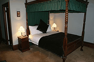 Lindisfarne TAS Geraldton Accommodation