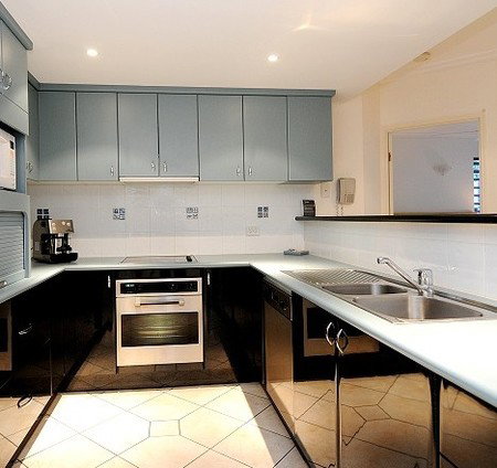 Oasis At Palm Cove - Geraldton Accommodation 3