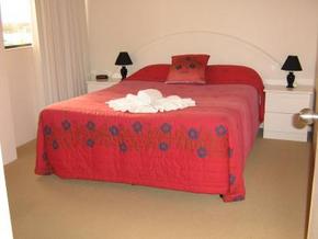 Beachfront Towers - Geraldton Accommodation 3