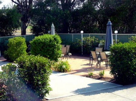 Branxton House Motel - Geraldton Accommodation 4