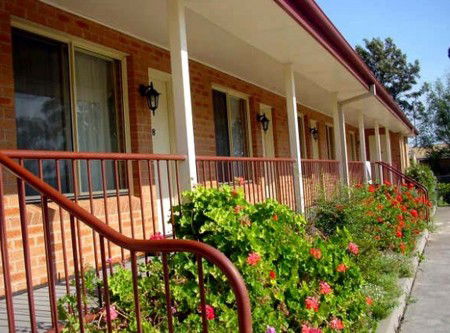 Branxton House Motel - Geraldton Accommodation 5