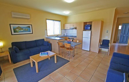 Seaview Motel & Apartments - Geraldton Accommodation 1