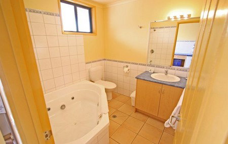 Seaview Motel & Apartments - Geraldton Accommodation 4
