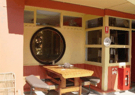 Hawaiian Sands Motor Inn - Geraldton Accommodation 3
