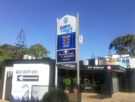 Palm Court Motor Inn - Geraldton Accommodation 0