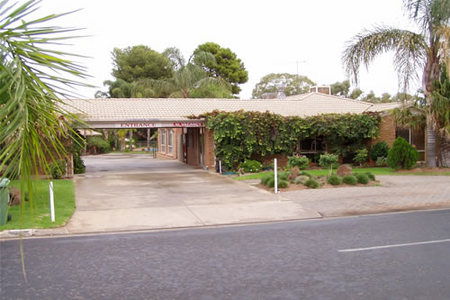 Sun River Resort Motel - Geraldton Accommodation 1