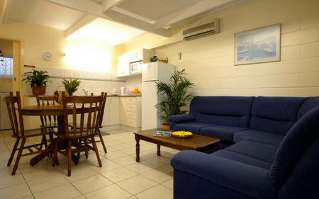 Sheridans On Prince - Geraldton Accommodation 5