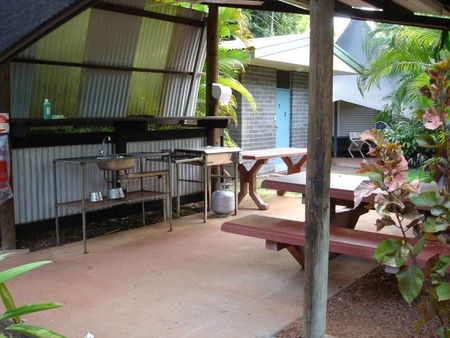 Lakeview Park Kakadu - Geraldton Accommodation 2