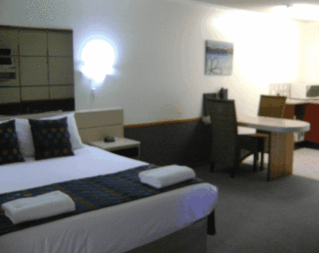Rockhampton Court Motor Inn - Geraldton Accommodation 1