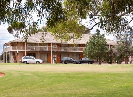 Standpipe Golf Motor Inn - Geraldton Accommodation 2