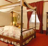 Mickey Bourkes Koroit Hotel - Geraldton Accommodation