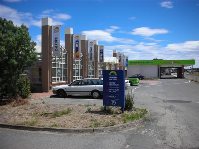 Waurn Ponds VIC Geraldton Accommodation