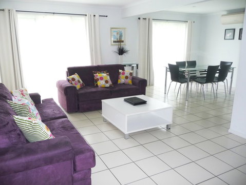 The Shores Holiday Apartments - Geraldton Accommodation 0