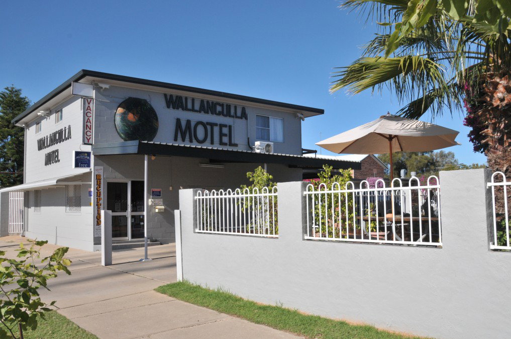 Lightning Ridge NSW Geraldton Accommodation