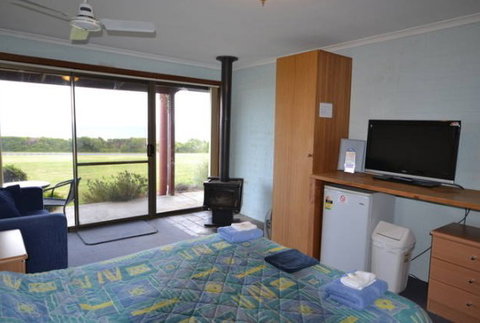 Skenes Creek Lodge Motel - Geraldton Accommodation 2