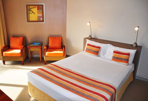 Waters Edge The Strand - Townsville - Geraldton Accommodation 3