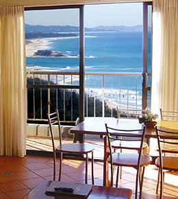Beachfront Towers - Geraldton Accommodation 10