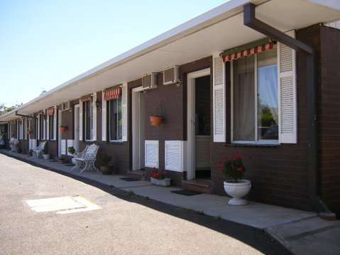 Colonial Lodge Motel - Geraldton Accommodation 1