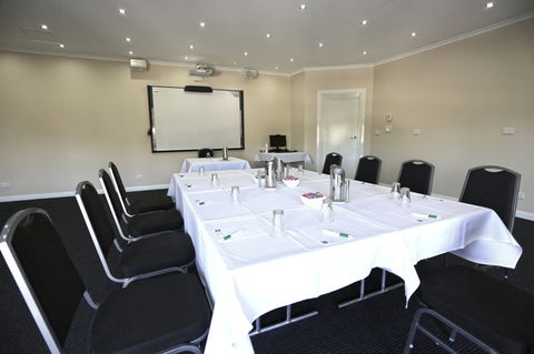 Quality Hotel Melbourne Airport - Geraldton Accommodation 2