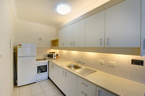 Absolute Beachfront Smugglers On The Beach - Geraldton Accommodation 2