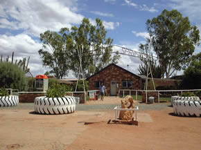 Amoonguna NT Geraldton Accommodation