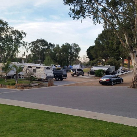 Avoca Dell Caravan Park - Geraldton Accommodation 6