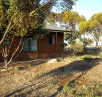 Lyrabendi Farmstay - Geraldton Accommodation