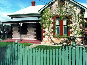 Naracoorte Cottages - Smith Street Villa - Geraldton Accommodation 0