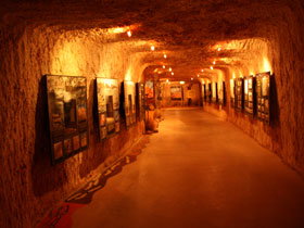 Umoona Opal Mine - Geraldton Accommodation 0