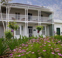 Willunga House - Geraldton Accommodation