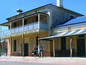 North Star Hotel - Geraldton Accommodation 0
