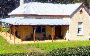 Dudley Villa - Geraldton Accommodation 1