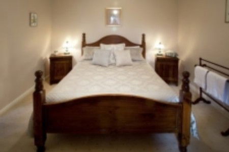 Trinity Cottage - Geraldton Accommodation 3