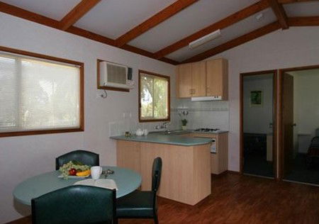 Naracoorte Holiday Park - Geraldton Accommodation 4