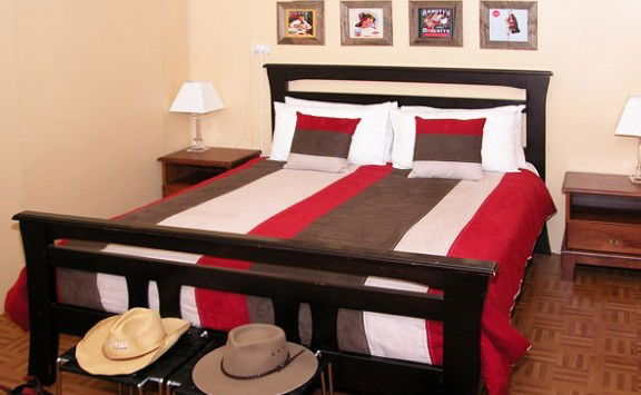 Rum Jungle NT Geraldton Accommodation