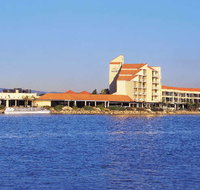 The Lakes Resort Hotel - Geraldton Accommodation