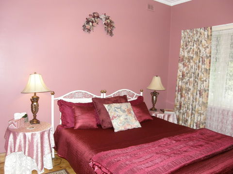 Angaston Rose B&B - Geraldton Accommodation 5