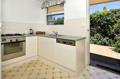Norwood Apartments (Donegal Street) - Geraldton Accommodation 1