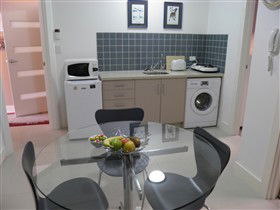Adelaide's Norwood Apartment - Geraldton Accommodation 2