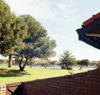 Lake Shore Apartment - Geraldton Accommodation