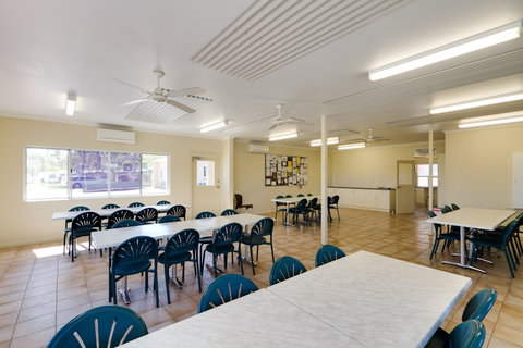 Avoca Dell Caravan Park - Geraldton Accommodation 1