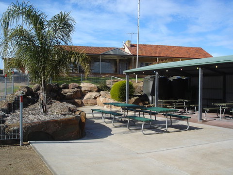 Avoca Dell Caravan Park - Geraldton Accommodation 5