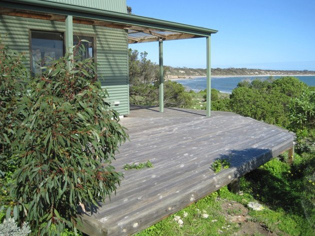 Browns Beach SA Geraldton Accommodation
