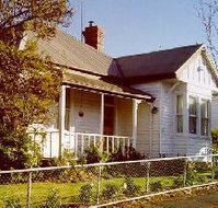 Majestic View Emily Cottage - Geraldton Accommodation