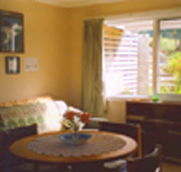Summer Sett Holiday Unit - Geraldton Accommodation